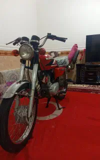 ۱۲۵ سی جی هوندا ژاپن مدل ۶۴ خشک بدون مشابه.