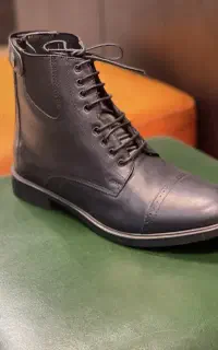 نیم بوت ‌‌دلوکس