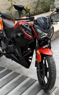 کاوازاکی z250