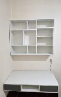 میز تحریر با قفسه کتاب