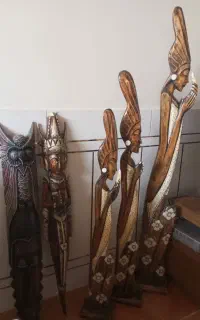 اکسسوری چوبی معاوضه با مرغ