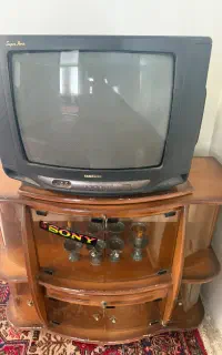 تلویزیون