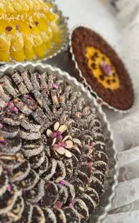 حلوا خرما و مسقطی