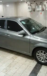 دنا پلاس مدل ۹۷ فنی سالم به شرط بدون هیچ مشکل