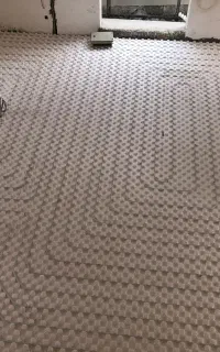 لوله کشی و نصب پمپ و منبع