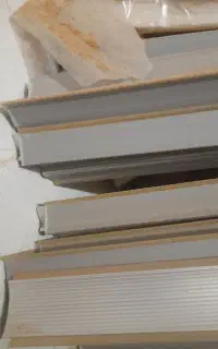 قرنیز روی کابینت