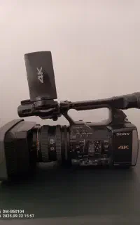 sony ax1(z150) 4k دوربین فیلمبرداری سونی nx200