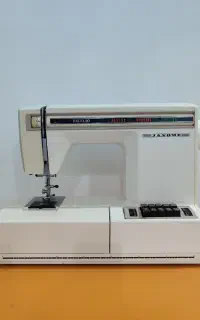 فروش چرخ خیاطی ژانومه مدل 627
