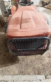 تراکتور گلدونی