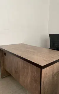 میز اداری و صندل
