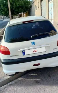 پژو ۲۰۶ مدل ۸۹