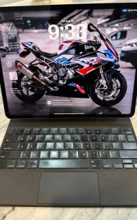 فروش iPad Pro 12.9 مدل ۲۰۲۲ ظرفیت ۲ ترابایت