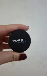 خط چشم کاسه ای ضد آب yorn اصل