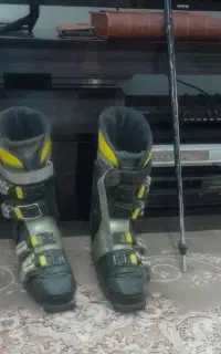 بوت  اسکی  با عصا تا سایز۴۲