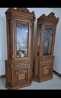 بوفه سه گوش چوب گردو