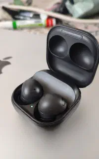 بادز ۲ پرو ـ buds 2 pro