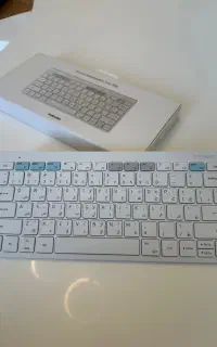کیبورد بی سیم سامسونگ Smart Keyboard Trio 500