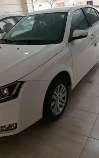 دنا پلاس ۴۰۵ شش دنده صفر کیلومتر