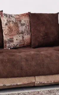 مبل ۹ نفره همراه با کاور