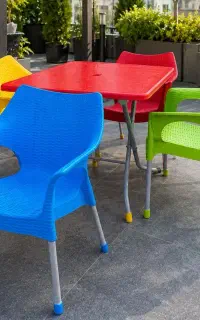 میز غذاخوری صندلی پلاستیکی