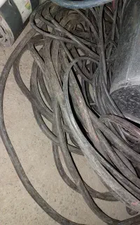 کابل برق۳۰متری یه تیکه