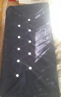 پشتی.(مختی)