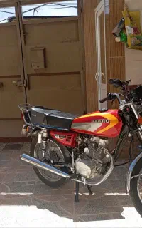 رهرو 125پنج دنده استارتی نو(سه هزار کارکرد)