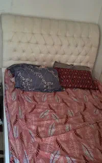 تخت دونفره