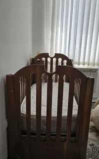تخت نوزاد و کودک همراه تشک نو