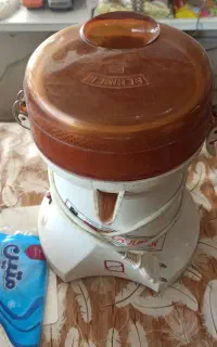 دستگاه آب هویج گیری