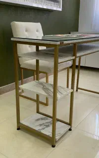 میز ناخنکار  و صندلی ، استند لاک و کمد