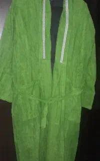 حوله تن پوش کلاه دار