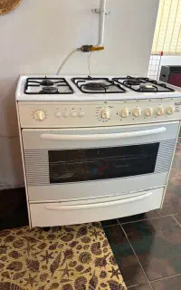 اجاق گاز پنج شعله