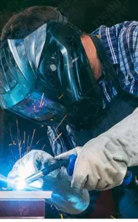 جوشکاری آبگرمکن.جابجایی لوله ی گاز.ساخت درب وحفاظ