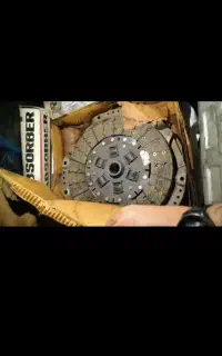 لوازم تویوتا2اف حراج کردم همه نو جنس ژابنی