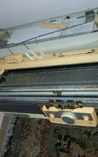 ماشین بافندگی