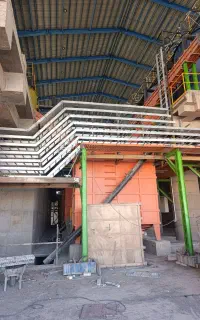 نیروی برق کار.فنی، جوان با نظم