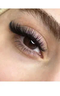 بهترین فرصت آموزش مژه فقط۲ملیون