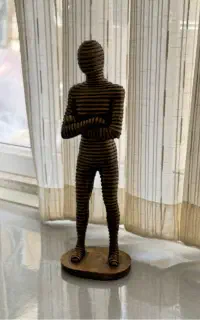 مجسمه علی نینو/برنز/گلدان