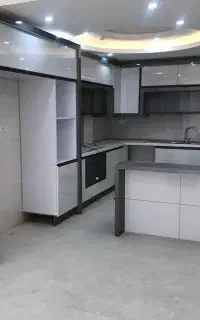 شاگرد کابینت سازی
