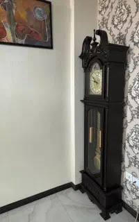 ساعت چوبی ایستاده
