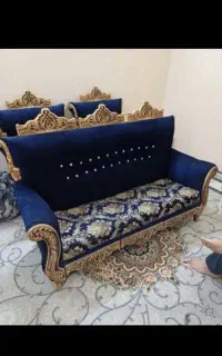 مبل نیمه سطنتی