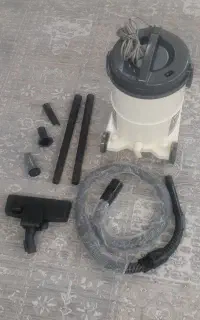 جاروبرقی سطلی