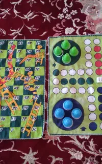 یک دسته منچ پارچه‌ای