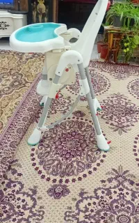 صندلی کودک