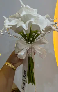 انواع دسته گل شیپوری و لاله
