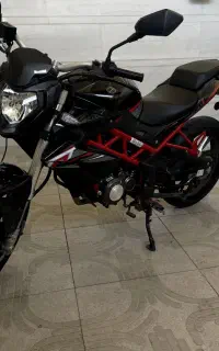 بنلی ۱۵۰ نیوفیس