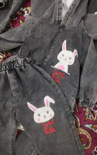 لباس بچگانه