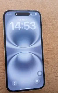 آیفون۱۶ نورمال