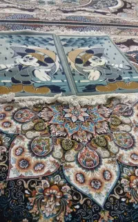 دوعدد پادری